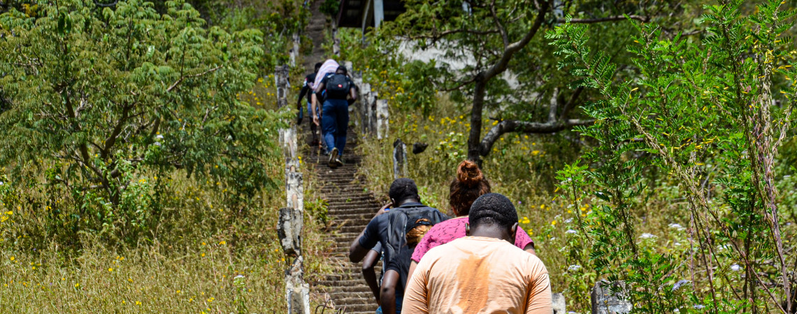 Excursion au lac et mont Mbapit